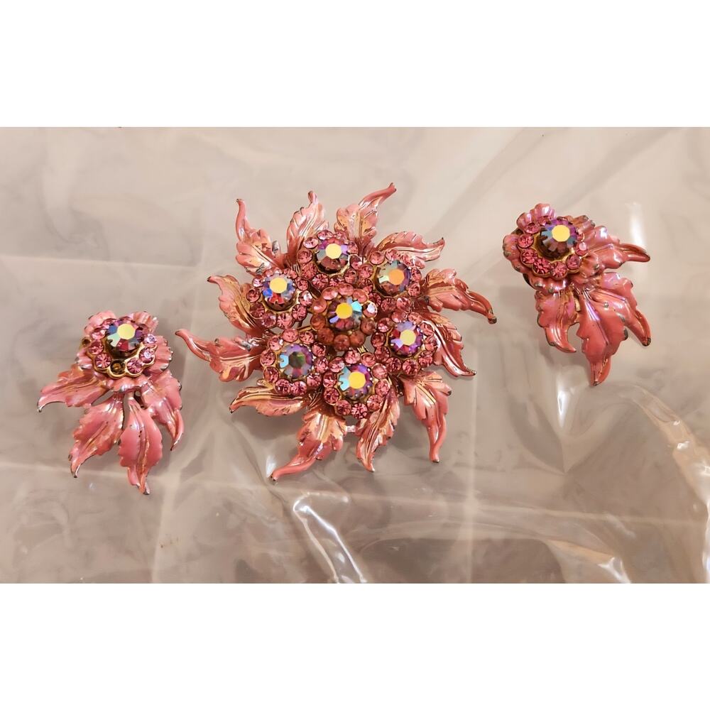 Vtg Signed Selini Irridescent Pink Rhinestones Enamel Brooch & Earring Set 2"